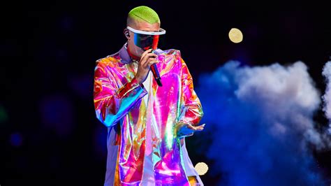 Bad Bunny, the Inexhaustible Pop Recalibrator, Lights Up Madison Square Garden - The New York Times