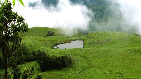 Top 12 Kerala Honeymoon Places (with Photos) For A Romantic Escape – Iris Holidays