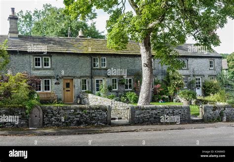 Middleton by Youlgreave, Derbyshire, England, UK - Houses around the ...