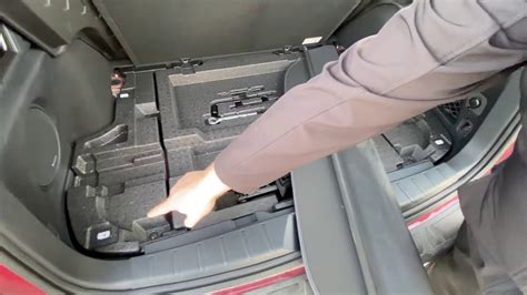 2020 Subaru Outback: Cargo Cover - YouTube