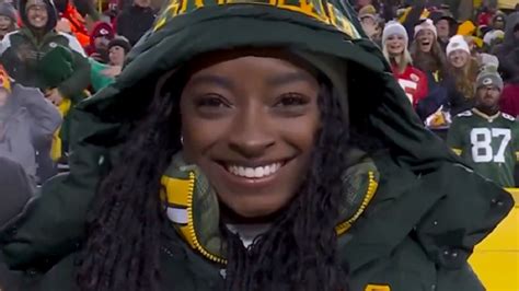 Simone Biles Got an Incredible Gift From Green Bay Fan at Packers ...