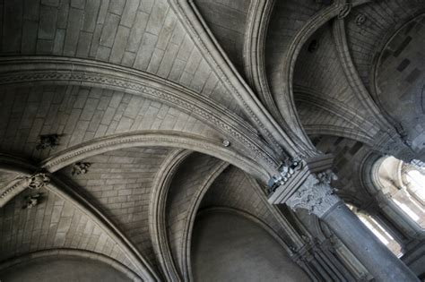 Photo Essay: The Famous Pilgrimage Site of Vézelay - France Today