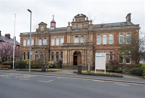 Penrith Town Hall and Library | Adapted from two Classical t… | Flickr