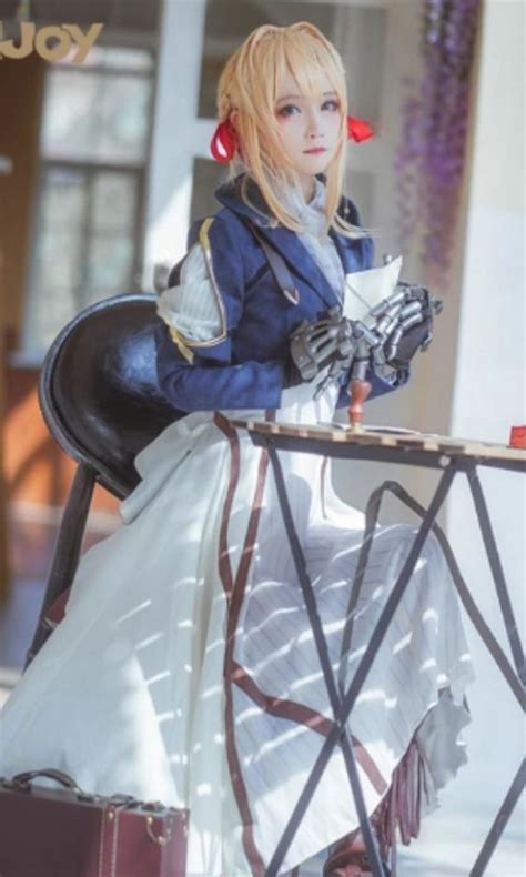 Violet evergarden cosplay, Hobbies & Toys, Collectibles & Memorabilia ...