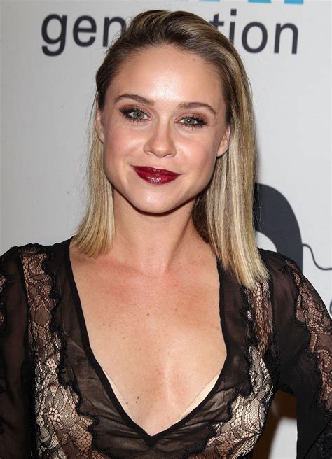 Becca Tobin – 2014 UNICEF’s Next Generation’s Masquerade Ball in Los ...