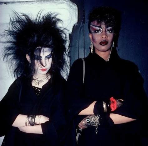 The Ultimate Guide to Goth, Punk and Emo Styles | Know Your Clothes | Political Fashion Blog