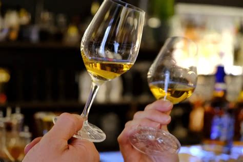 Top things to know about tasting Whisky - A Complete Tasting Guide ...