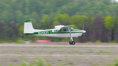 Video Tip: How to land a tailwheel airplane (wheel landing method) : Flight Training Central