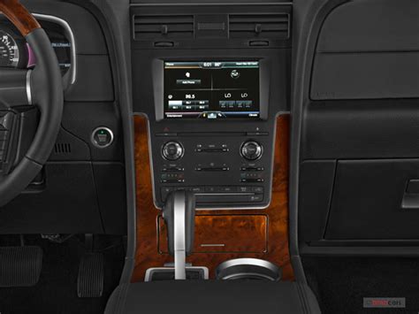 2015 Lincoln Navigator: 61 Interior Photos | U.S. News