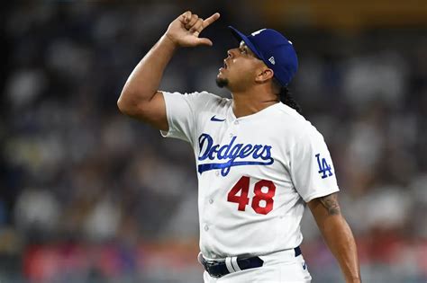 Dodgers News: Brusdar Graterol is Absolutely Dominating Right Now ...