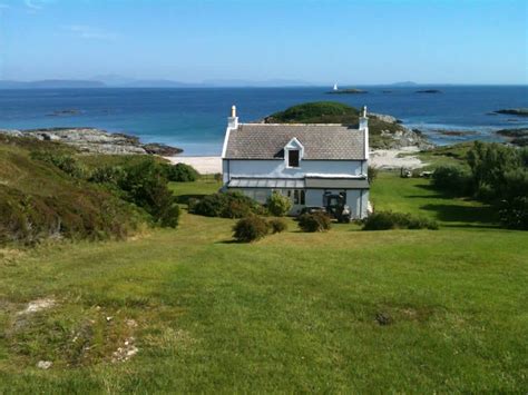 This Charming Scottish Beach House Is For Sale | Apartment Therapy