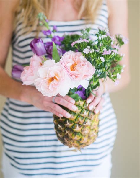 How to Make a Pineapple Centerpiece - Fashionable Hostess