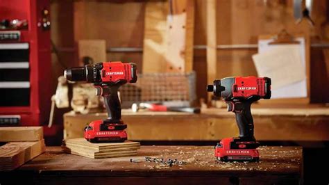CRAFTSMAN's 20V 2-tool combo kit is a DIY must at $99 (17% off)
