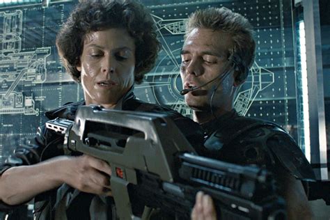 Michael Biehn reveals more details about Neill Blomkamp's Aliens sequel