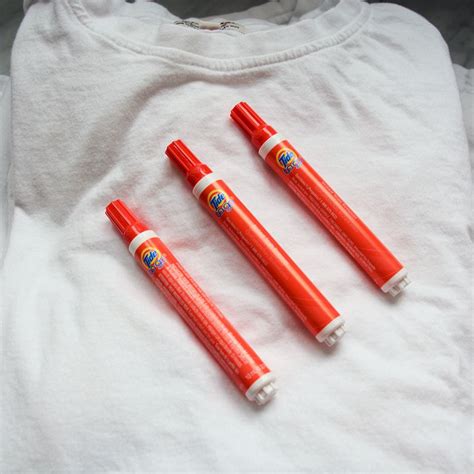 Tide To Go Instant Stain Remover Pen Review