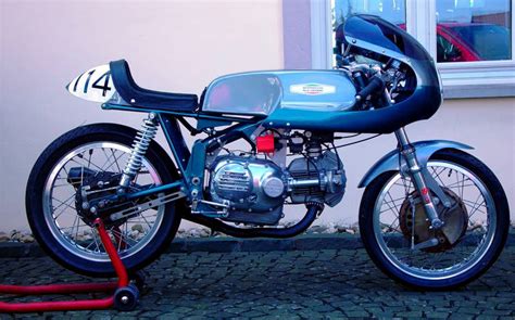 Aermacchi - RocketGarage - Cafe Racer Magazine