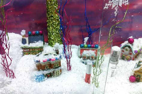 STUDIO 1030: 2012 Winter Window Displays