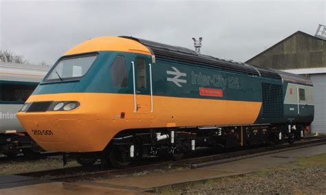 British Rail Class 43 (HST) - Wikipedia | British rail, Train, Diesel locomotive