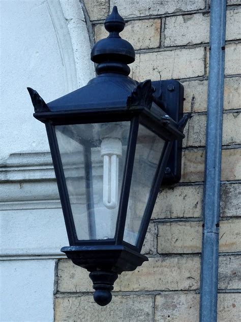 Old Traditional Street Lamp Free Stock Photo - Public Domain Pictures