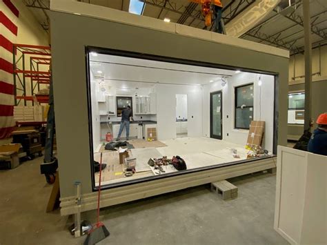 Elon Musk uses $50,000 Boxabl tiny home as a guest house | Pre fab tiny ...