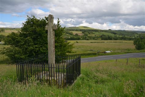 Milnholm (Newcastleton) Ancient Cross : The Megalithic Portal and Megalith Map: