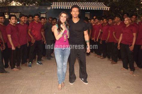 Baaghi on location: Tiger Shroff, Shraddha Kapoor’s dance moves ...