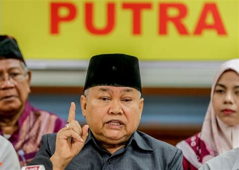 State polls: Putra has no problem using Perikatan logo, says Ibrahim ...