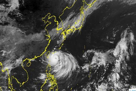 Northern Philippines braces for Super Typhoon Hinnamor - UCA News