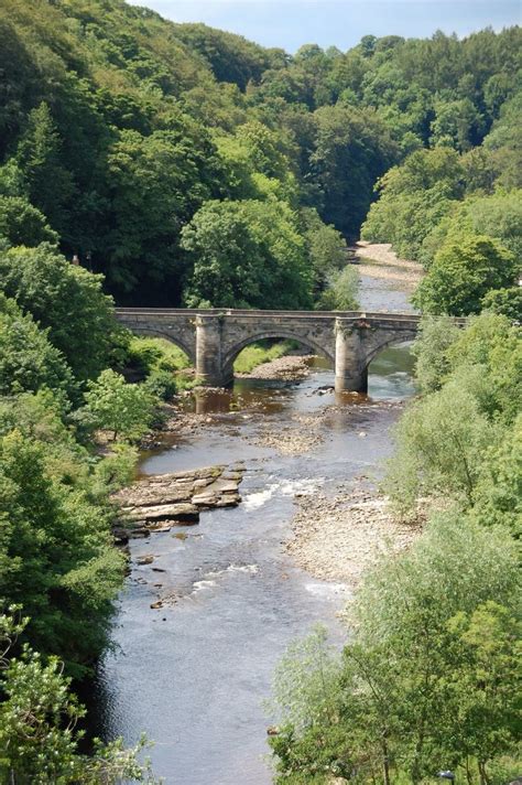 River Swale, Richmond, Yorkshire, England