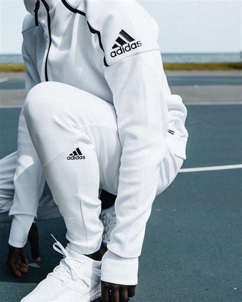 Pin by Wajahat Iqbal on Men Fashion | Adidas outfit men, Men fashion casual outfits, Sport ...