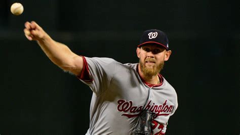 Stephen Strasburg leaves early as precaution, Nationals beat Diamondbacks