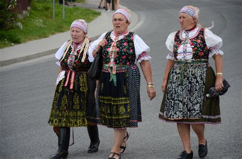 #traditional dress, Slovakia, #folklore festival Vychodna | Festival ...