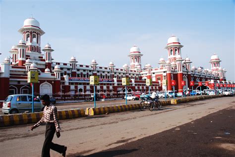 LUCKNOW RAILWAY STATION. - India Travel Forum | IndiaMike.com