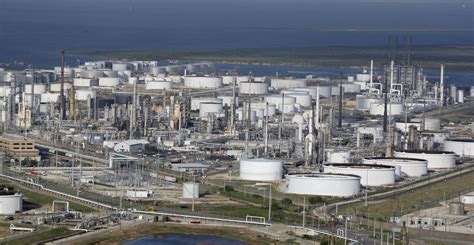 Oil refineries in COVID hotspot of Texas grapple with outbreaks