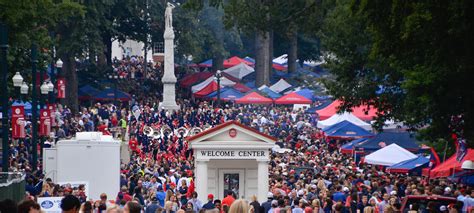 Tailgating at Ole Miss Photograph by Raymond Pickard - Pixels