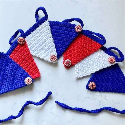 Crochet Union Jack Bunting Flags - The British Craft House