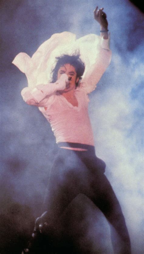 Dangerous WORLD TOUR - Dangerous Photo (37134091) - Fanpop