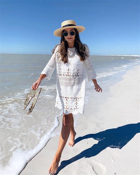 What to Wear on a Beach Vacation: 10 Outfit Ideas for an Ultra-Stylish Trip