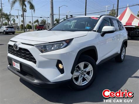 2020 Toyota RAV4 XLE White - 183062