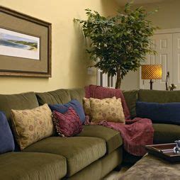 20+ Dark Olive Green Couch Decorating Ideas – The Urban Decor