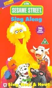 Sesame Street - Sing Along / Sing, Hoot And Howl [VHS]: Jim Henson, Frank Oz, Caroll Spinney ...