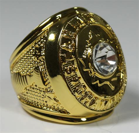 Toronto Maple Leafs High Quality Replica 1967 Stanley Cup Championship Ring | Pristine Auction