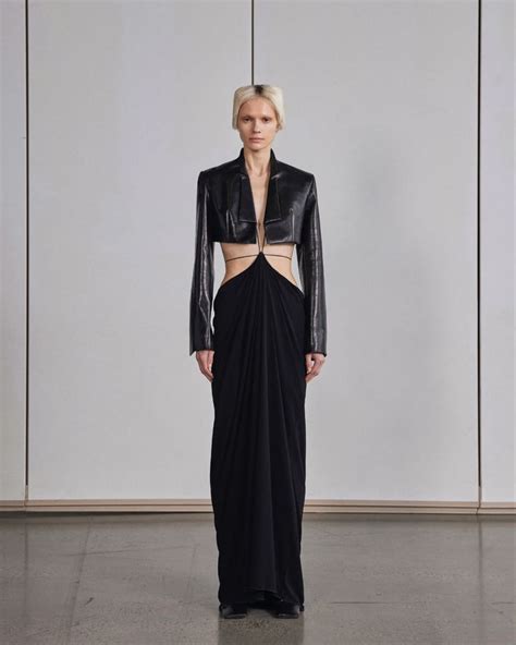 Meet the Designer Behind Jennifer Lopez’s Latest Jaw-Dropping Look | Vogue Jlo Dress, Maxi Dress ...