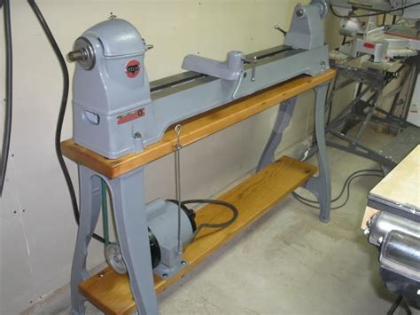 Delta 1460 Wood Lathe - Edmonton New Technology Society