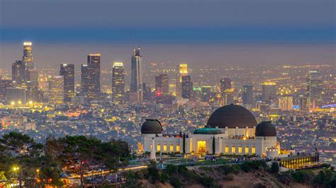 Griffith Observatory and Los Angeles city skyline at twilight, California, USA | Windows ...