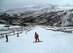 Ski Scotland - resorts for the greatest skiing in scotland