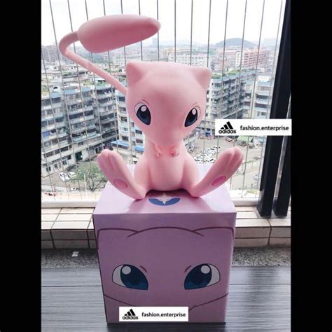 Pokemon Mew Figure Statue, Hobbies & Toys, Collectibles & Memorabilia ...