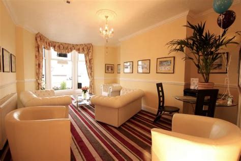 Bay View Hotel Weymouth - UPDATED 2017 Reviews & Price Comparison (Dorset) - TripAdvisor