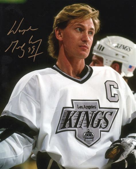 Wayne Gretzky – Signed Photograph – Canadian ice hockey player - SignedForCharity