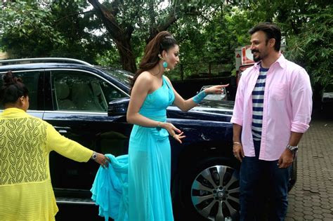 Urvashi Rautela and Vivek Oberoi at great grand masti shoot